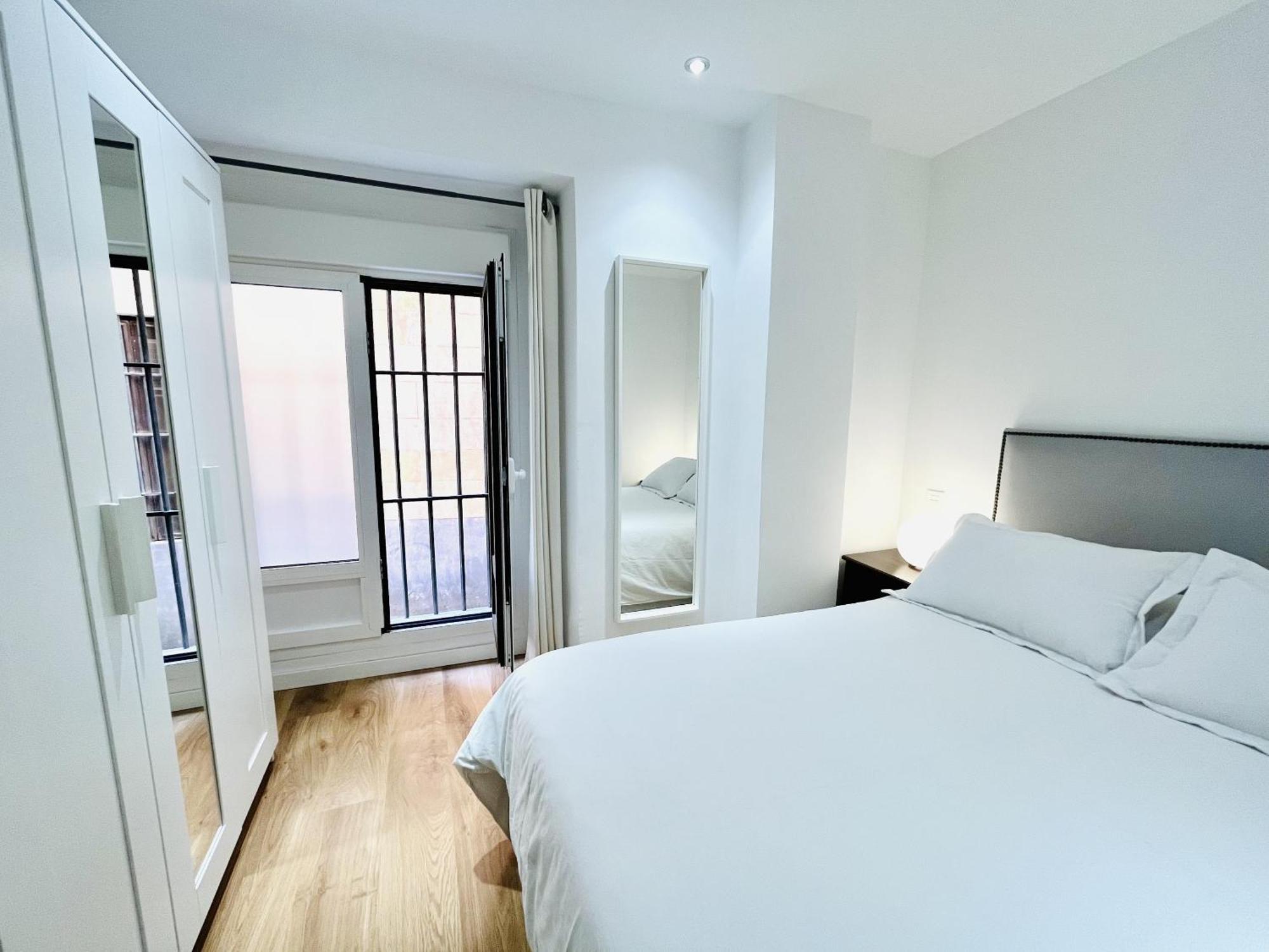 Dplace To Be - Exclusive Apartments In Historic Center Madrid Room photo