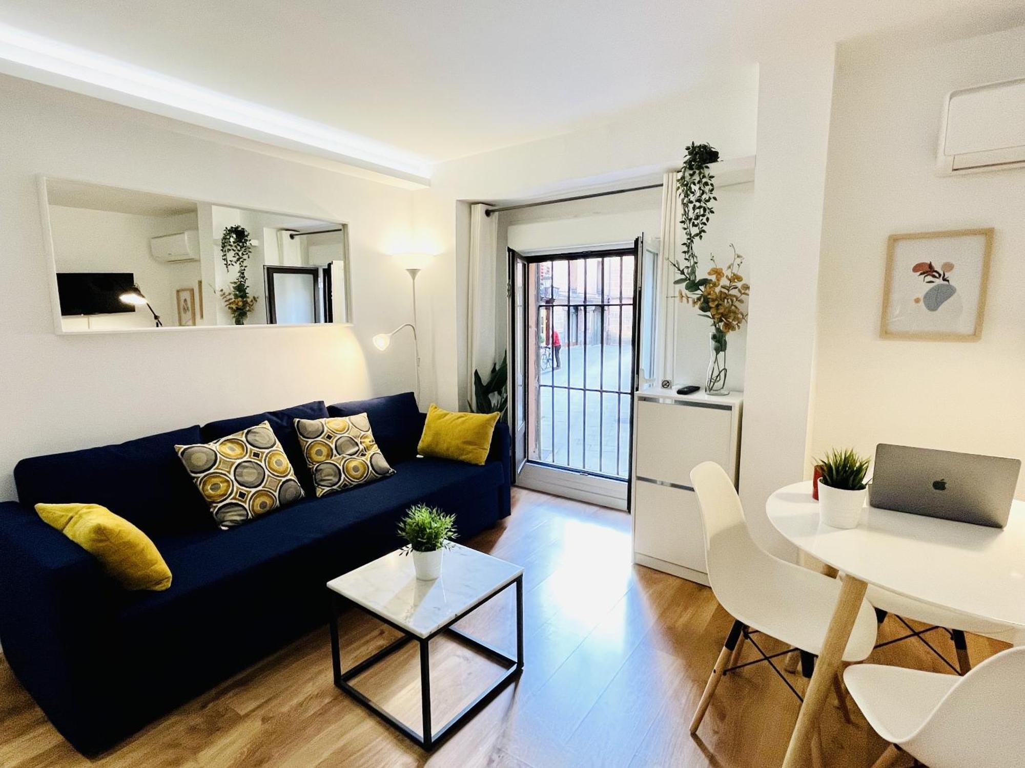 Dplace To Be - Exclusive Apartments In Historic Center Madrid Room photo